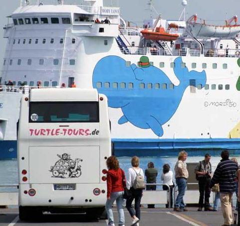 Tentata truffa pure alla Moby: ma la compagnia non ha pagato 