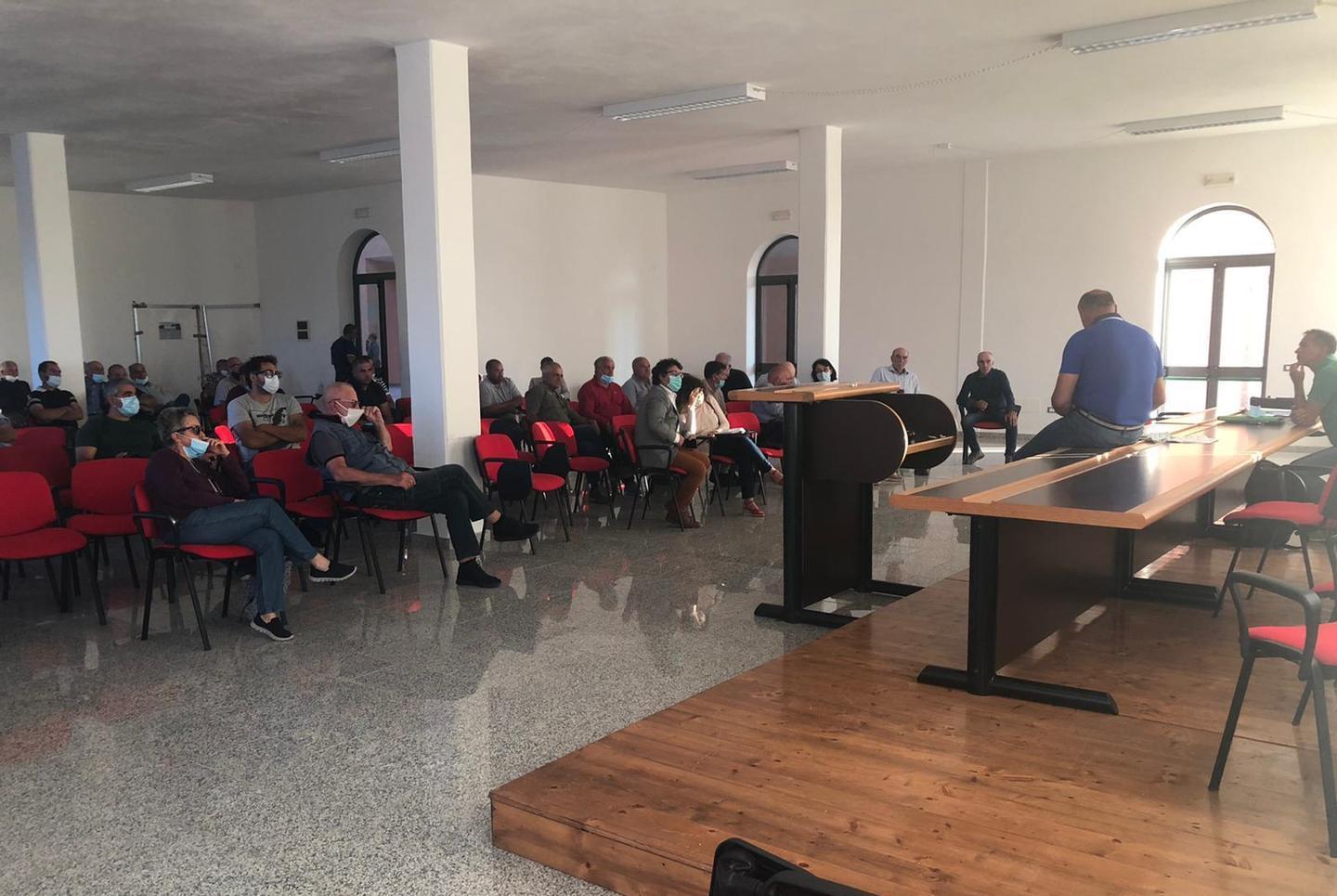 Causa al Consorzio, è marcia indietro 