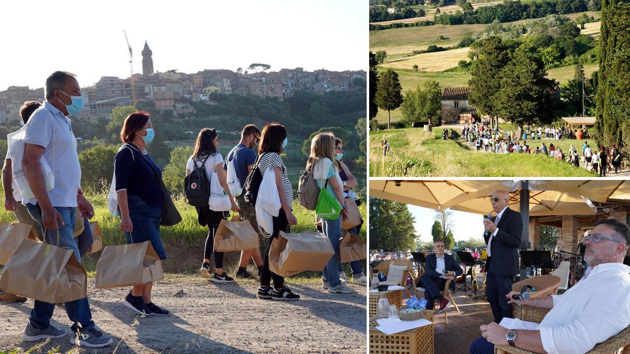 Nella foto in basso il saluto del sindaco Renzo Macelloni e del direttore del Tirreno Fabrizio Brancoli insieme al presidente di Belvedere spa Silvano Crecchi e alcuni momenti della serata di ieri tra le campagne di Peccioli con almeno mille persone che si sono date appuntamento per percorrere il percorso naturalistico de Le Serre