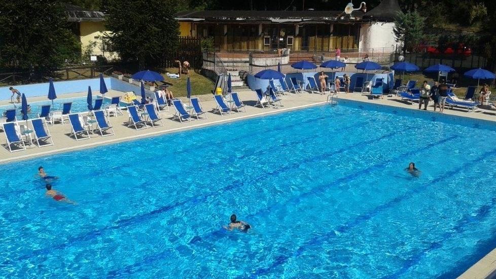 La piscina di Maresca riapre i battenti 