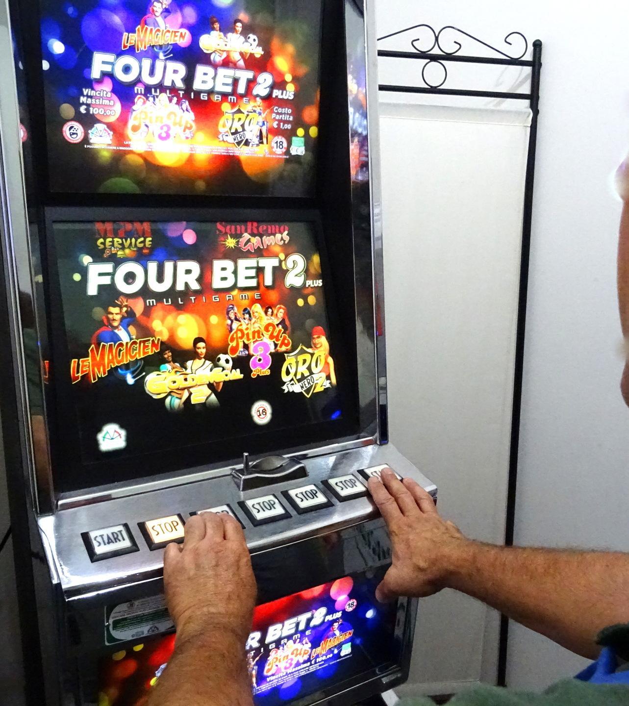 Siniscola, slot e ludopatia regolamento in Consiglio 