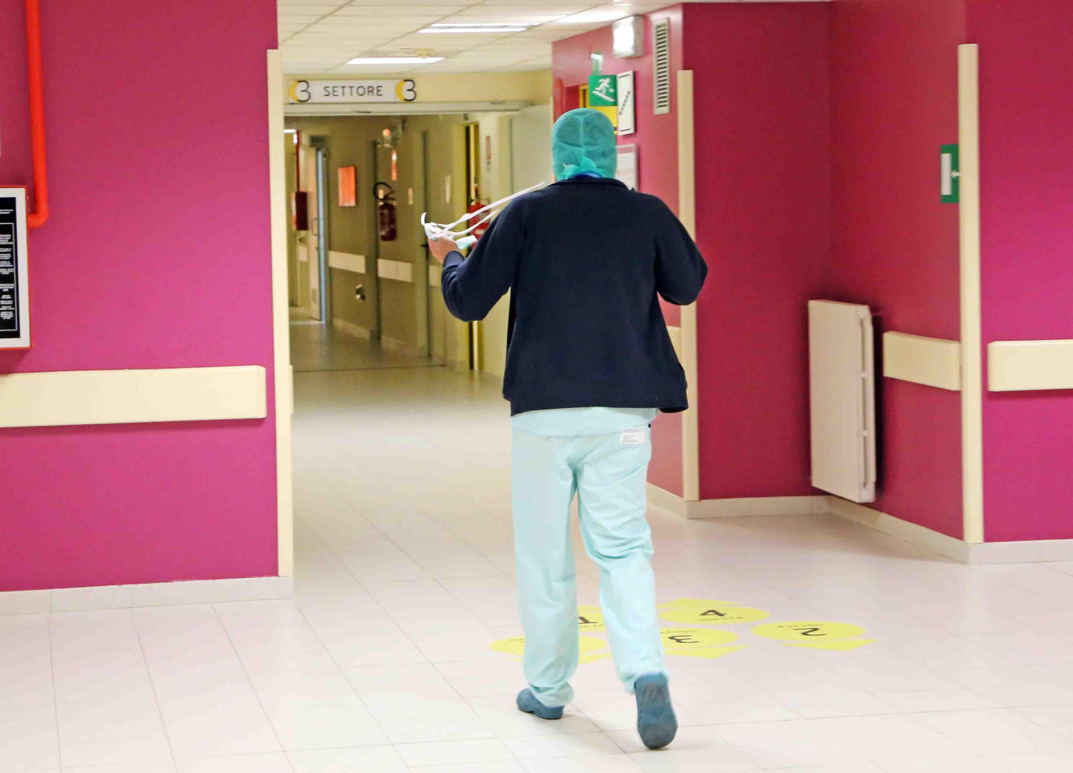 A Cona chiude un altro reparto Covid. Liberati 24 posti per Medicina e Chirurgia 