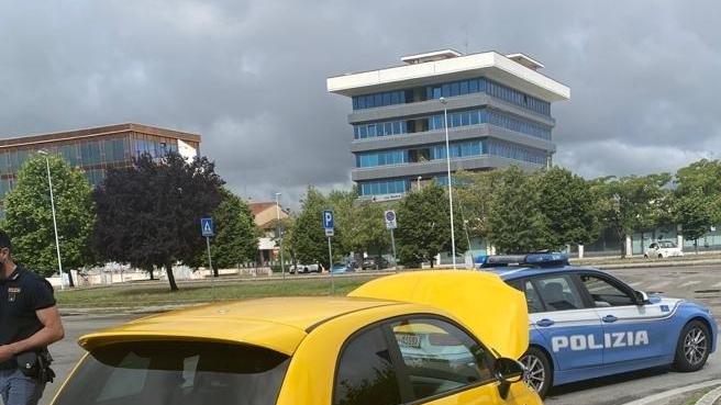 Una delle auto fermate dalla Stradale