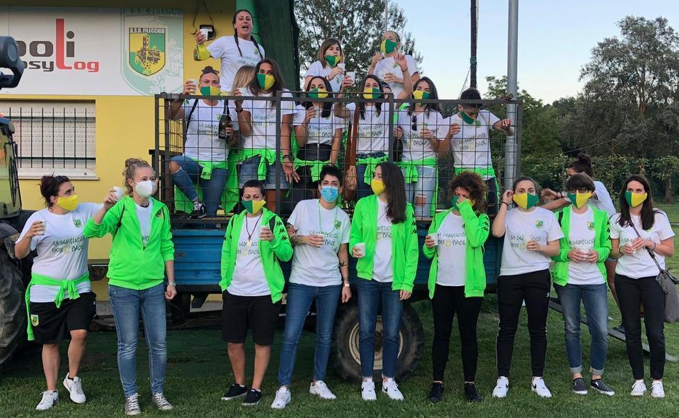 Filecchio festa e giro in trattore Calciatrici gialloverdi in C Giocheranno al Moscardini 