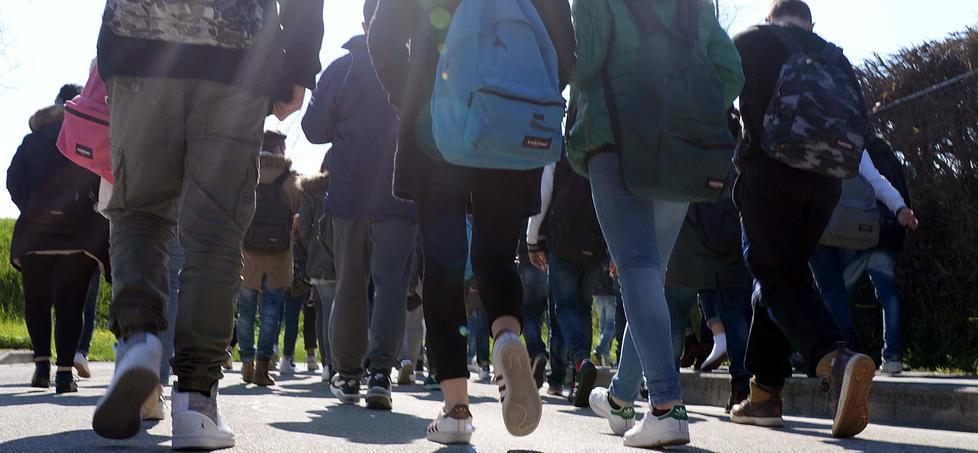 Nel caos la ripartenza della scuola: un insegnante su tre sarà precario 