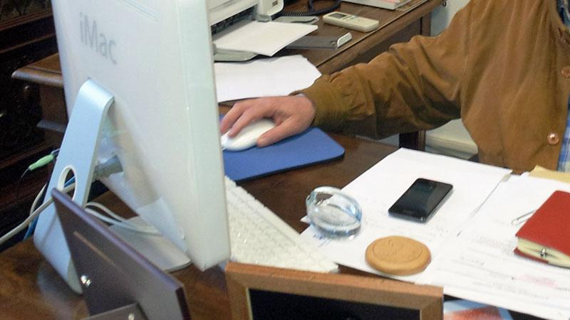 Ragionieri e geometri in uffici, studi e aziende