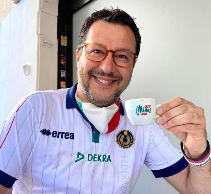 Matteo Salvini fa tappa sulla costa per incontrare la Coldiretti 