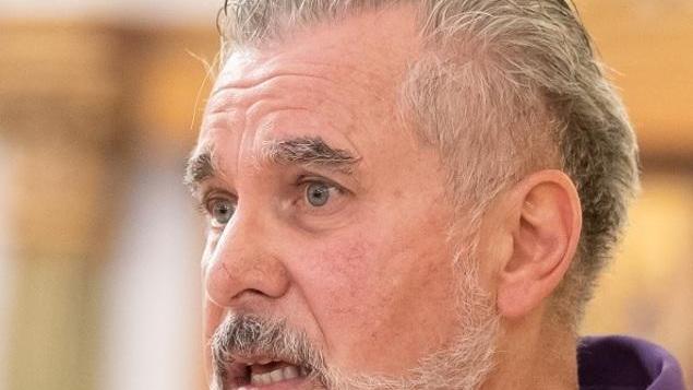 L’ultimo abbraccio a “Nat” la barista che amava l’arte «Niente viene cancellato»