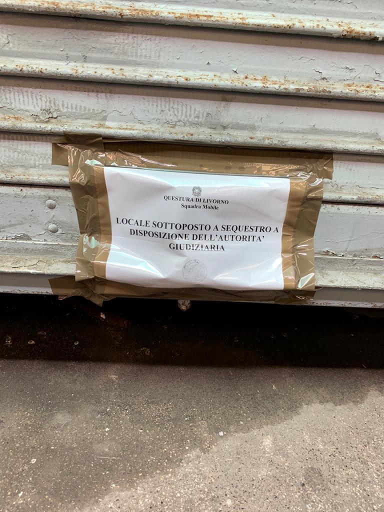 Banco di abbigliamento sequestrato in via Buontalenti: acquistato con i soldi della droga  