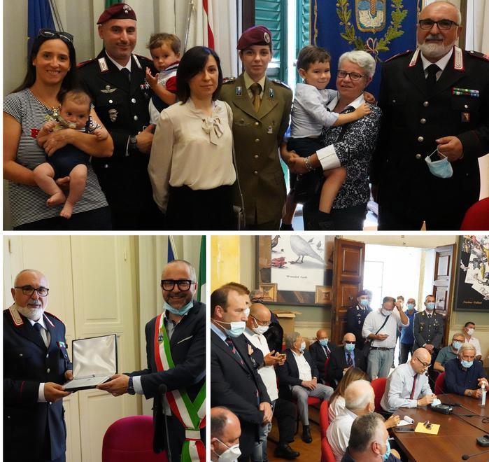 Nicolò Stella con la famiglia (Foto Franco Silvi)