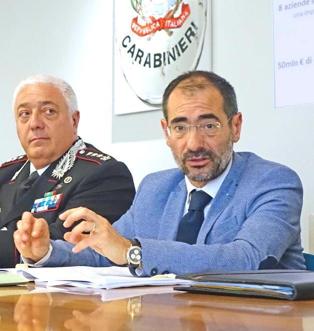 Il pm Claudio Curreli durante la conferenza stampa per gli arresti del maggio 2018 (foto Gori)