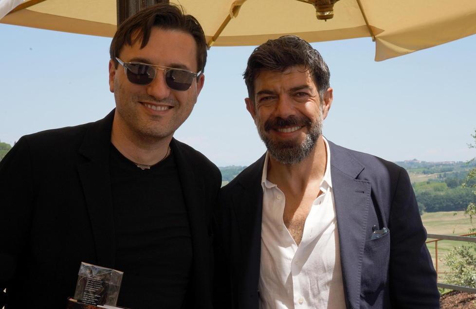 Lo scrittore Romano De Marco e l’attore Pierfrancesco Favino