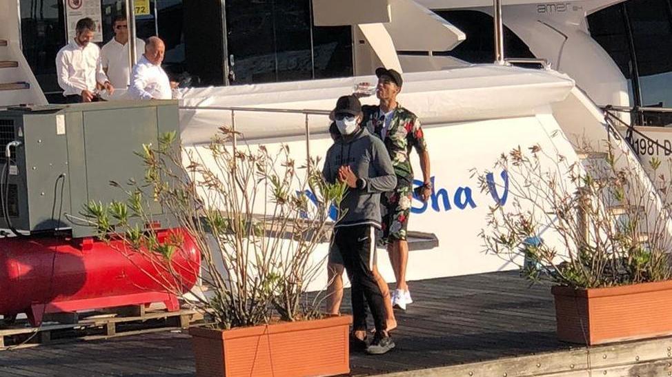 Passeggiata e yacht Ronaldo a Viareggio