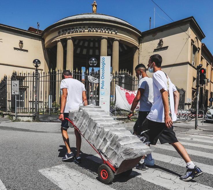 A nome di tutti un grande “grazie” a medici, infermieri, Oss e volontari