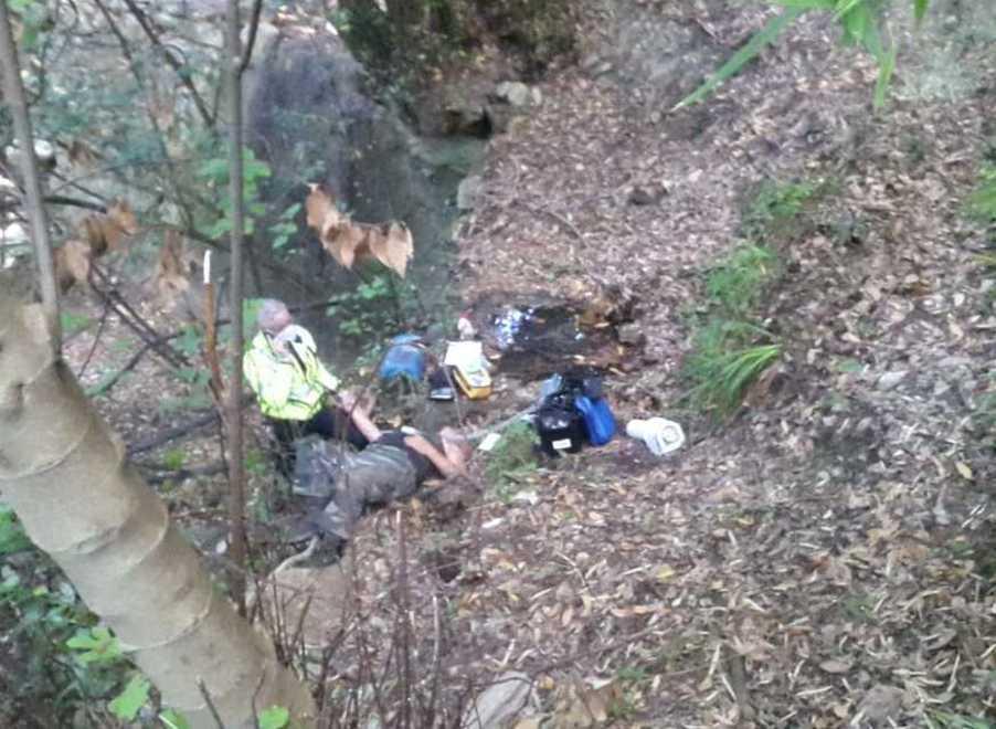 Anziano cade nel fosso e ci resta due giorni Soccorso dai pompieri