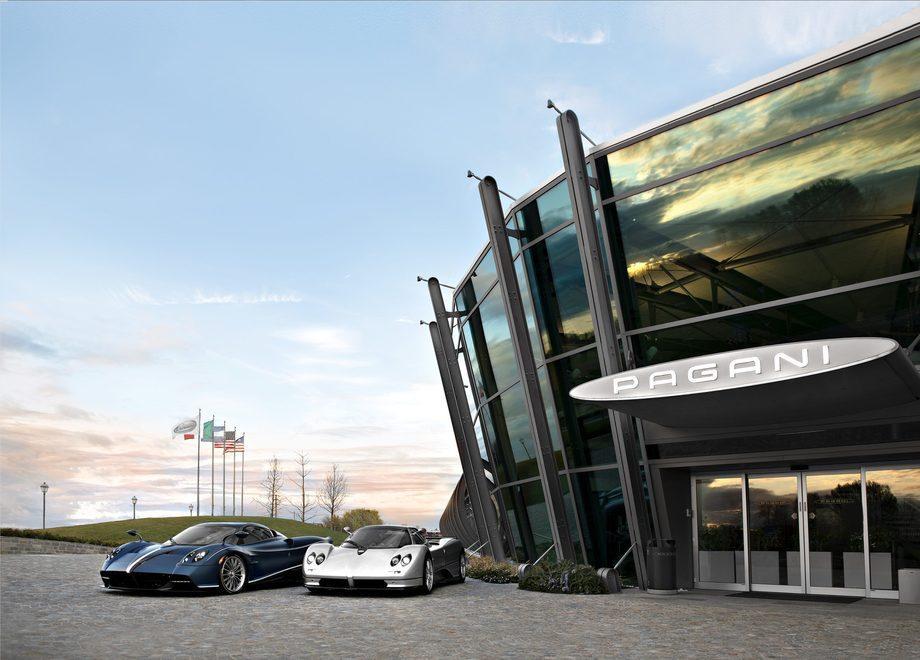 Pagani non chiude e fa un regalo