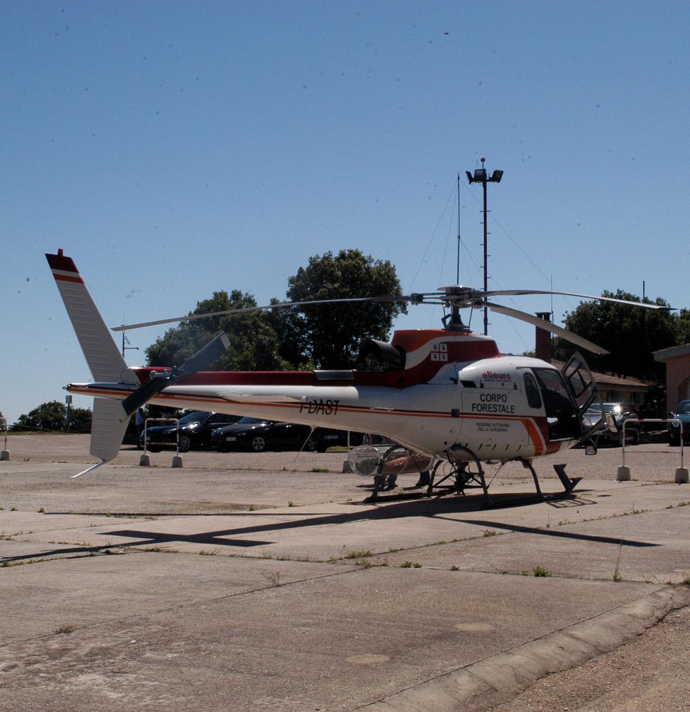 Incendio nelle campagne di Orani