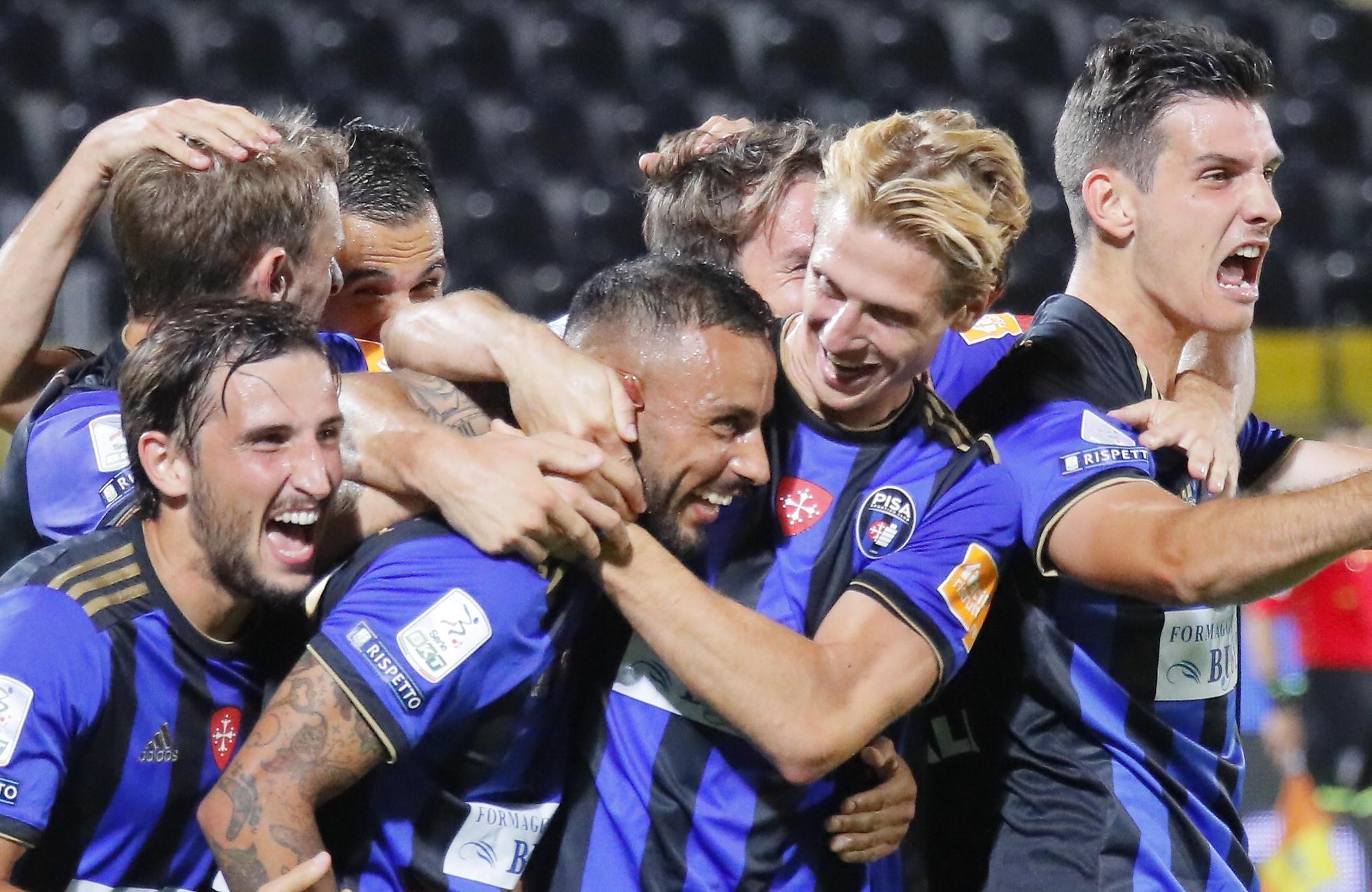 La gioia nerazzurra dopo il 2-1 di Soddimo