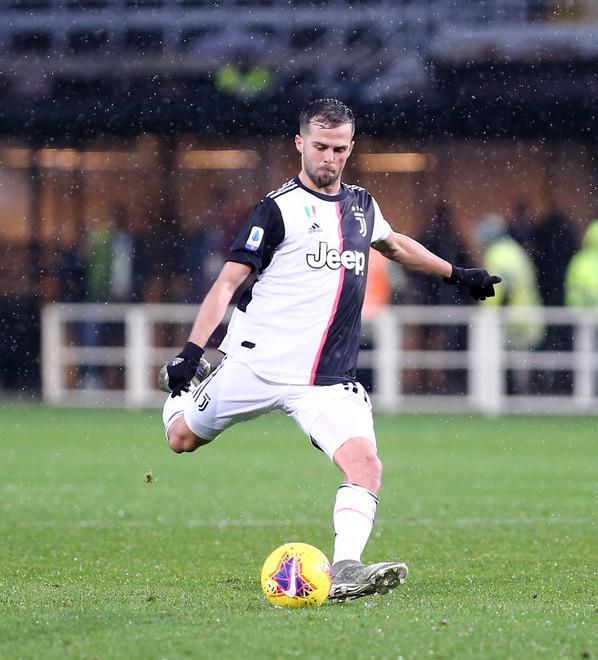Non c’è pace per Sarri Stasera ecco il Lecce ma Pjanic dice addio: è già l’ora di Arthur 