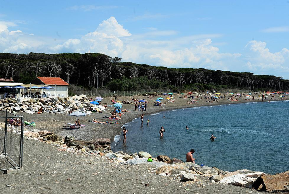 Parcheggi per il mare, si paga anche al Tombolo sud 