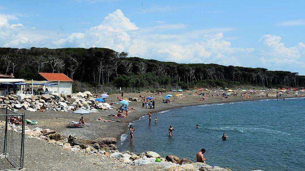 Parcheggi per il mare, si paga anche al Tombolo sud