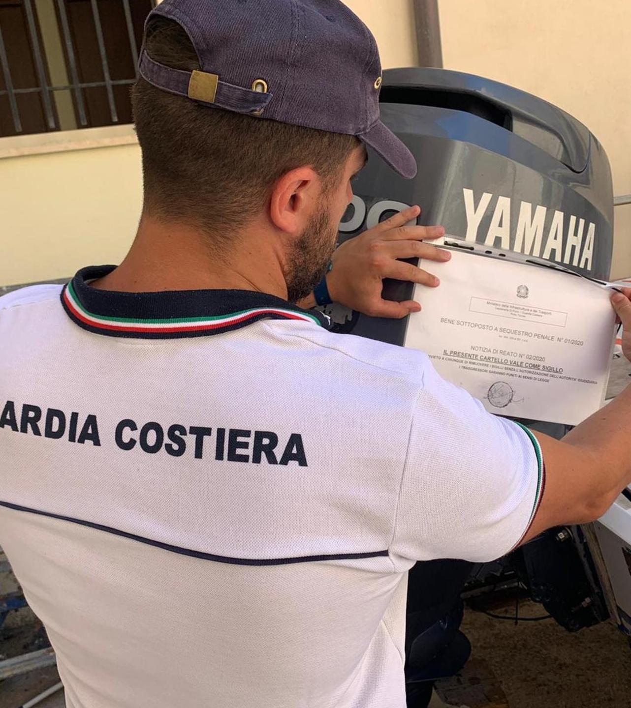 Pesca notturna nel Parco dell'Asinara, denunciati tre giovani 