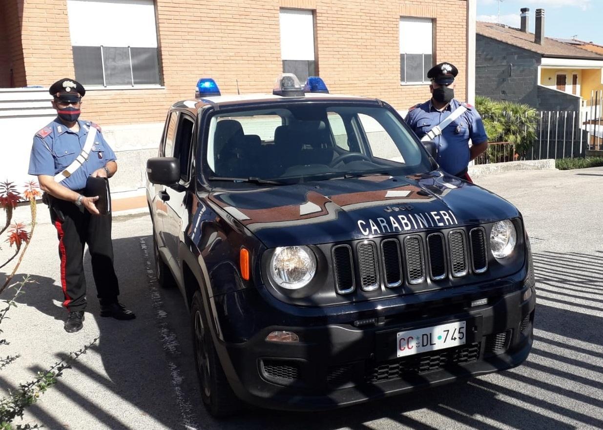 Ittiri, tenta di sgozzare il vicino: arrestato 