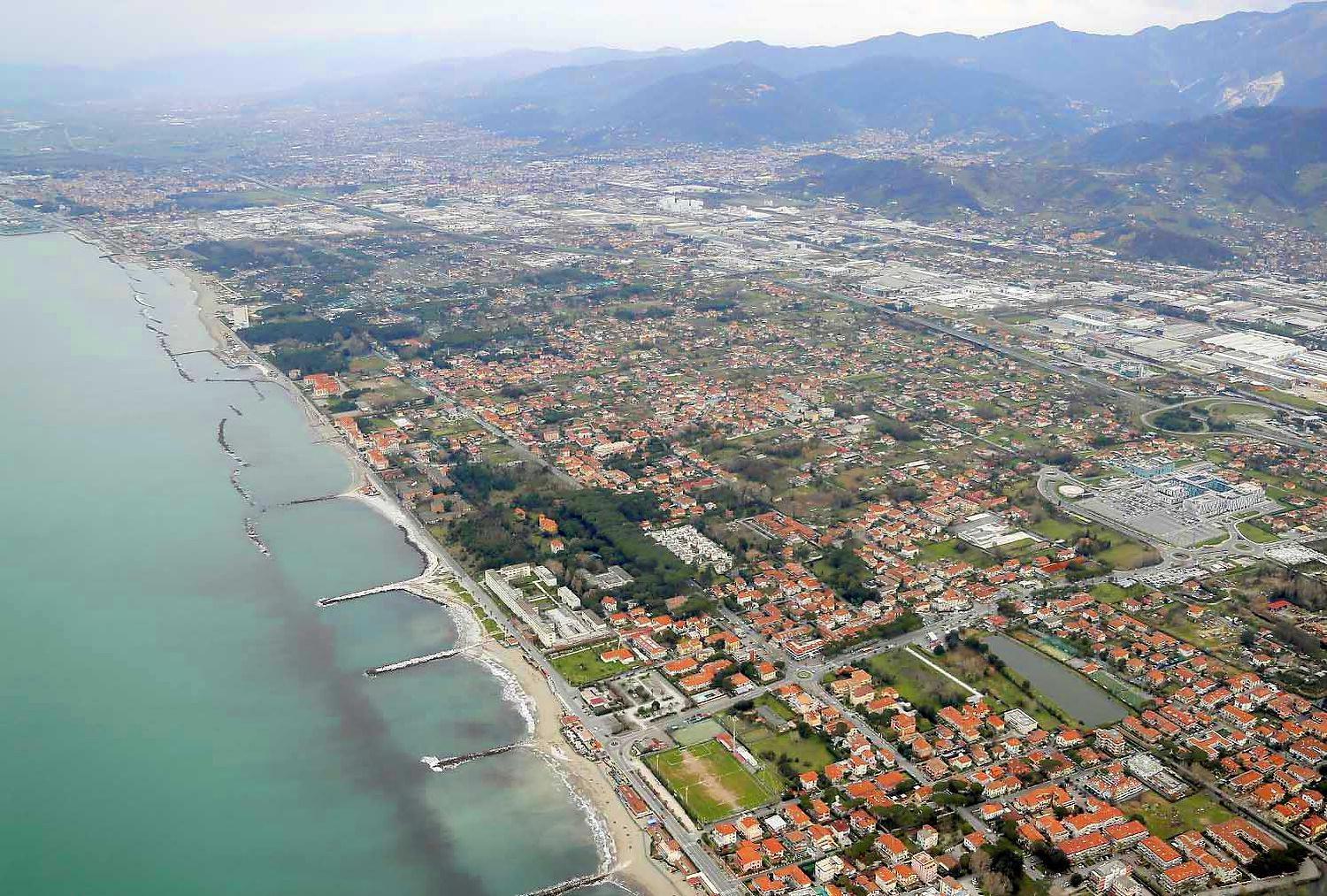 In Toscana il 21% delle imprese a rischio fallimento: disastro turismo. Il report sulla nostra economia