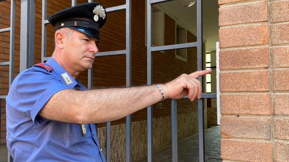 Ferrara, anziana derubata dei gioielli da un finto assicuratore