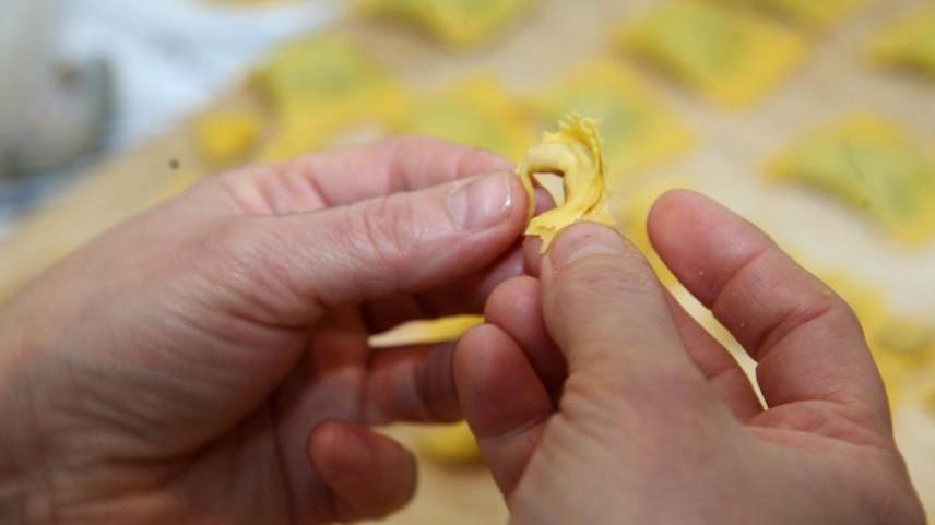 Il cappelletto reggiano, grande assente nel libro di Pellegrino Artusi