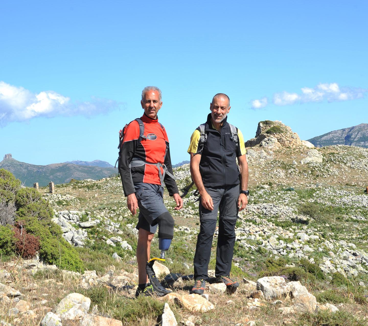 Un giorno e una notte per percorrere a piedi il tetto della Sardegna 
