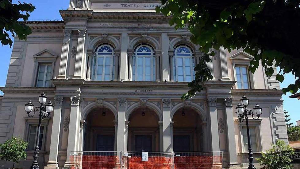 Guglielmi transennato, partono i lavori Guidi: «Vogliamo finire entro 10 mesi»