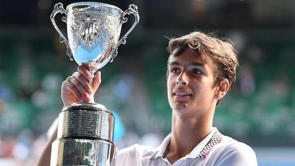 Musetti a un passo dalla semifinale degli Italiani assoluti Ma vince Sonego