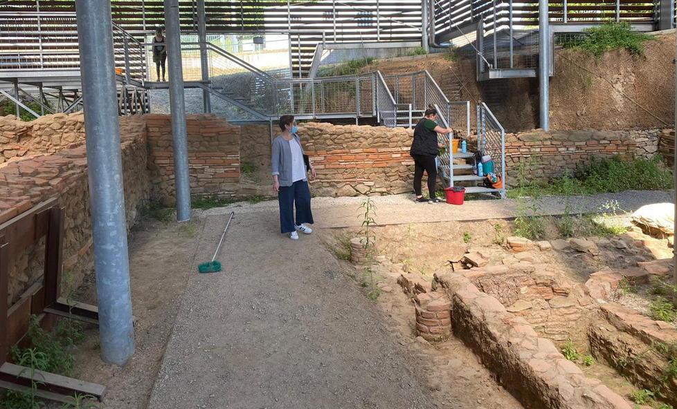 L’assessore fa da guida al museo archeologico «Un servizio doveroso»