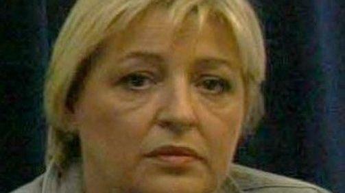 Appendono il camice Bigazzi e Becherini