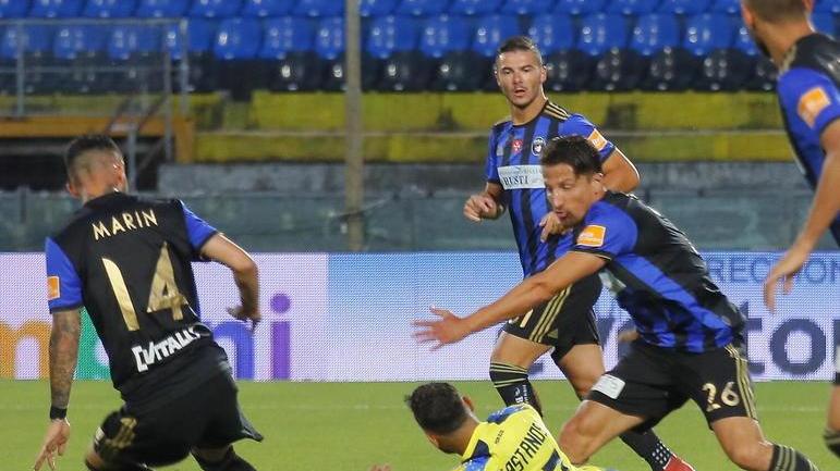 Belli e Lisi fanno la fiera sulle due fasce Soddimo e Pinato si intendono a meraviglia