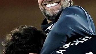 Liverpool ai piedi di mister Klopp l’uomo dei sogni ora è un idolo