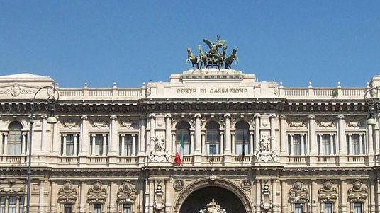 Ammanchi al Commerciale, la Arienti di nuovo in aula