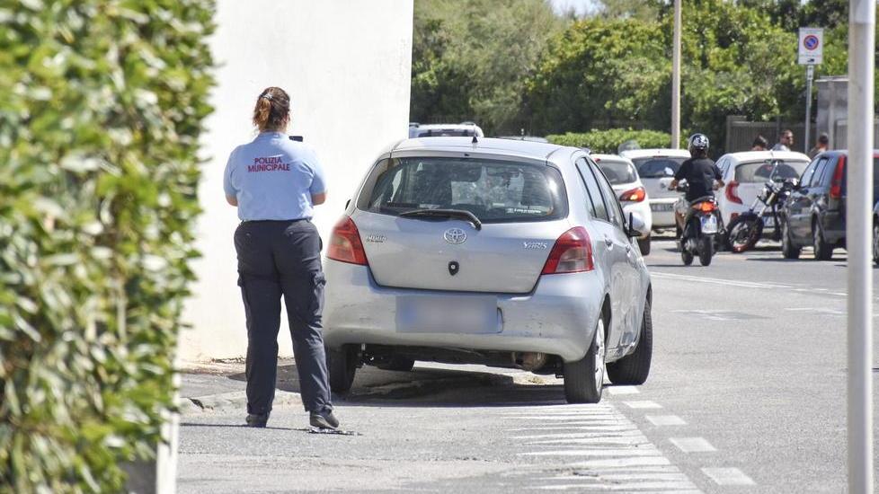 La sosta selvaggia si paga cara: 237 multe
