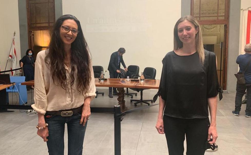 A sinistra Viola Luti e la vicesindaca di San Miniato Elisa Montanelli