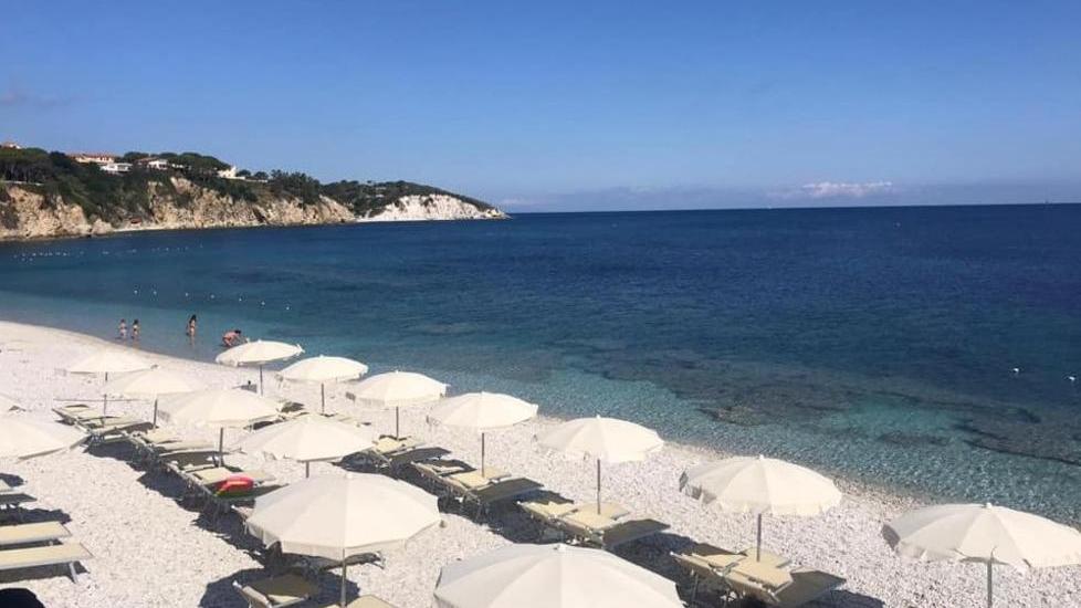 La ripresa parte dalle spiagge, bagni gremiti nel week-end