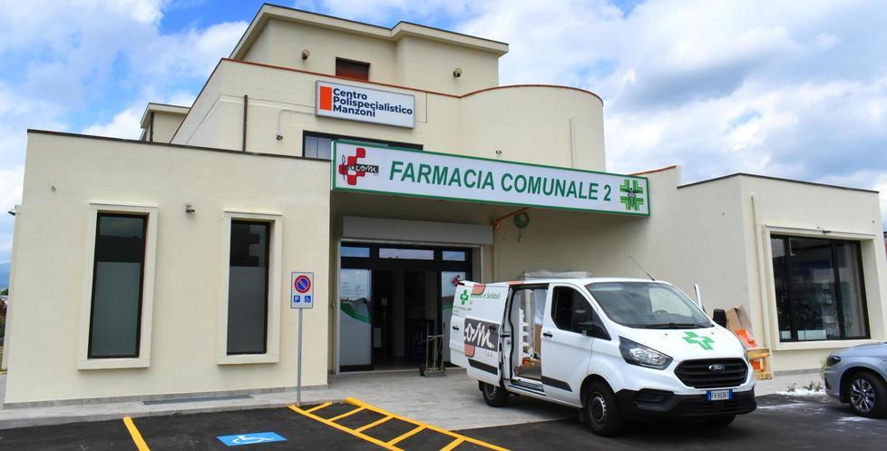 La nuova sede della farmacia comunale numero 2 in via Manzoni (foto Gori)