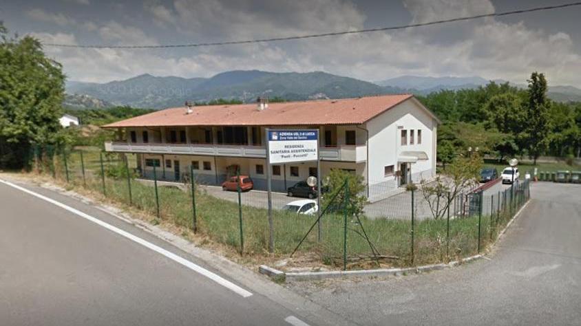 Morti alla Rsa di Gallicano, il pm decide se archiviare o chiedere l’incriminazione