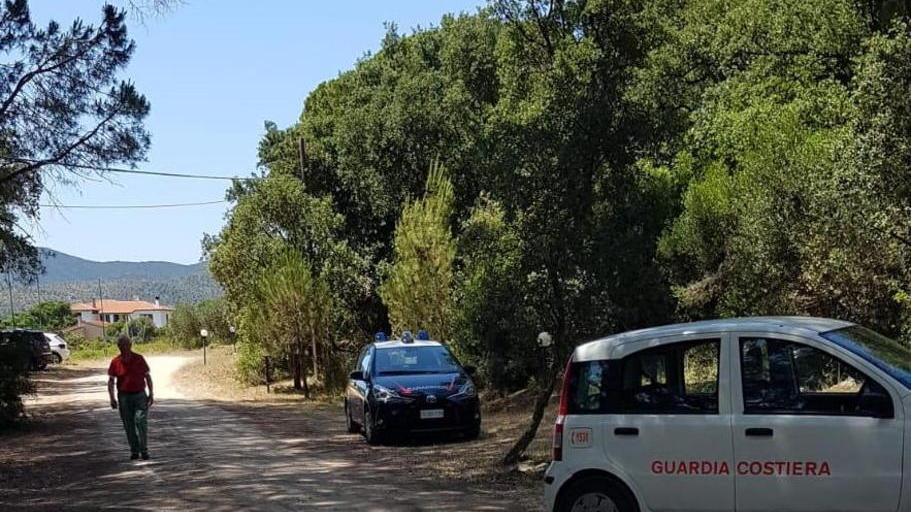 Fa il bagno in mare e si sente male Muore a 49 anni alle Scotte di Siena