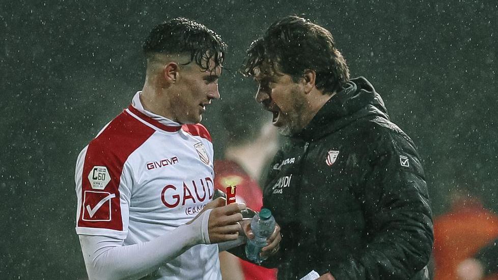 I tifosi del Carpi al fianco di Riolfo e i biancorossi con la visita alla squadra