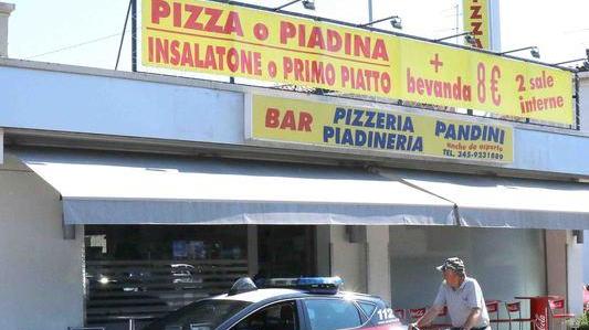 Bimbo di 4 anni solo per strada I carabinieri lo mettono in salvo