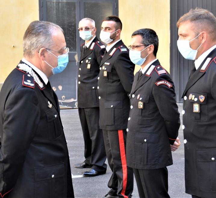 Il generale Davide Angrisani in visita ai carabinieri di Reggio Emilia