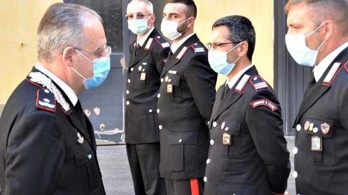 Il generale Davide Angrisani in visita ai carabinieri di Reggio Emilia