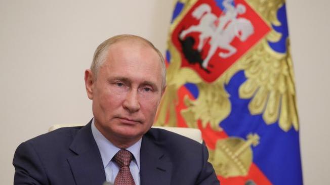 Cremlino, oggi Putin in tv in vista del voto al referendum