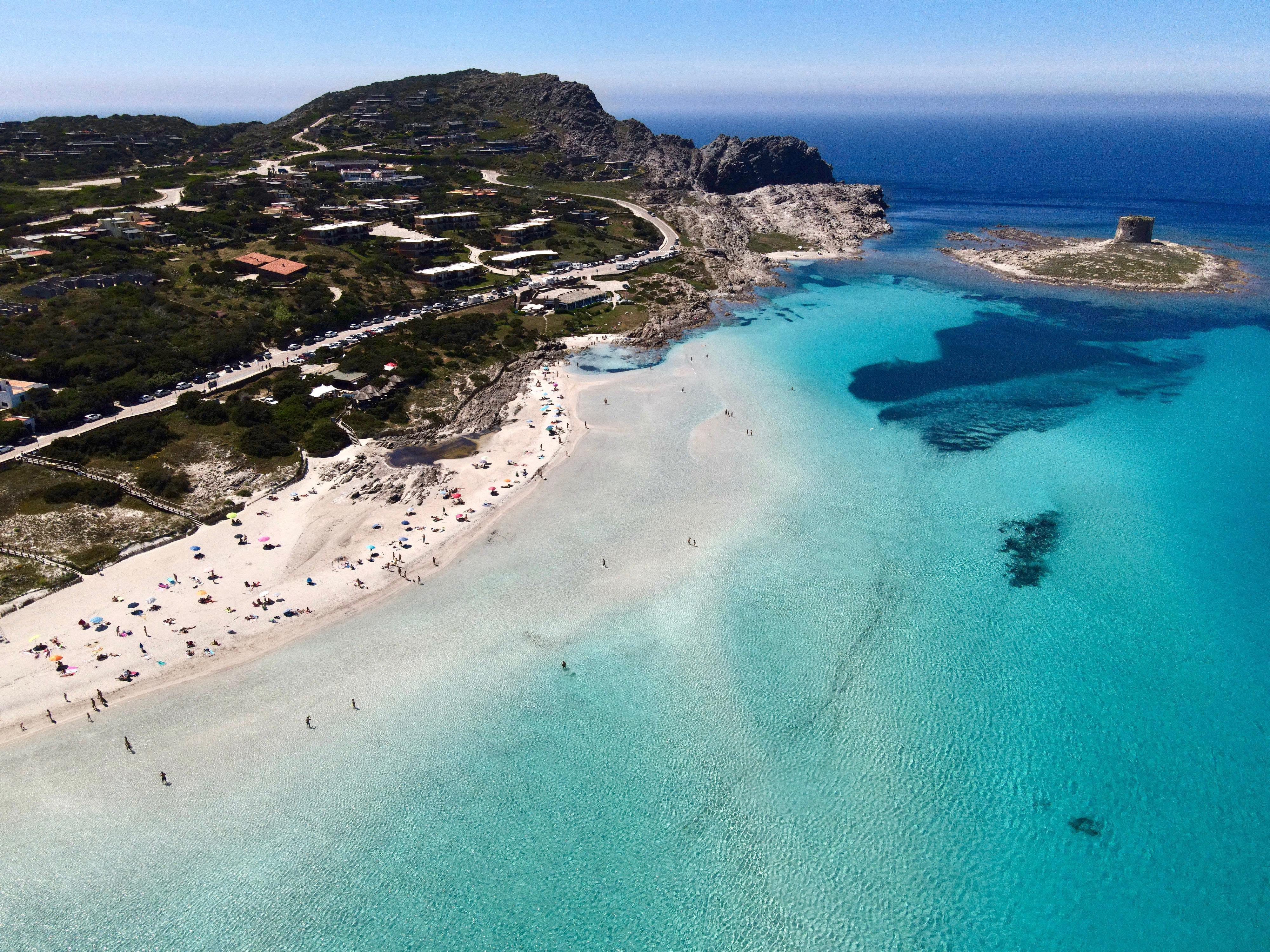 La Pelosa a numero chiuso: già 7.600 le prenotazioni